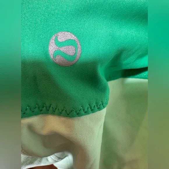 Lululemon Run Pace Tank - Size 8 - Picture 5 of 7